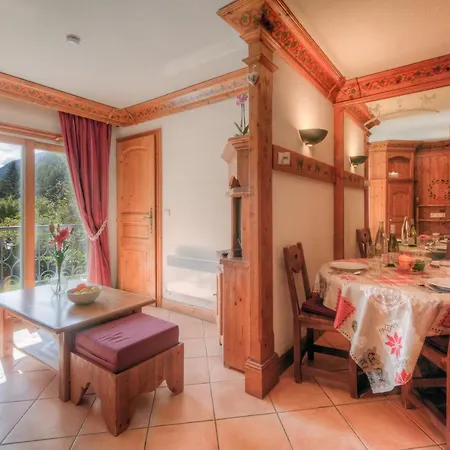 Sainte-foy-l'argentiere Sleeps 3 Pool Apartament Chamonix